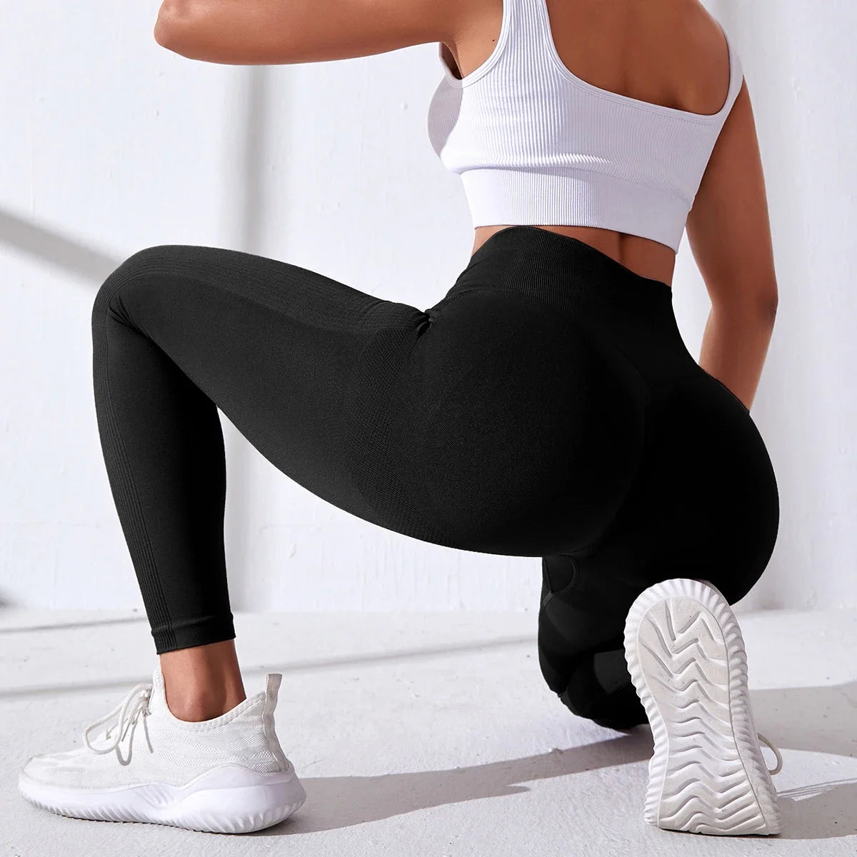 CZGUKE Women's seamless gym yoga pants high waist peach hip solid color tight fitting sports pants yoga cycling sports pants - Smarsty