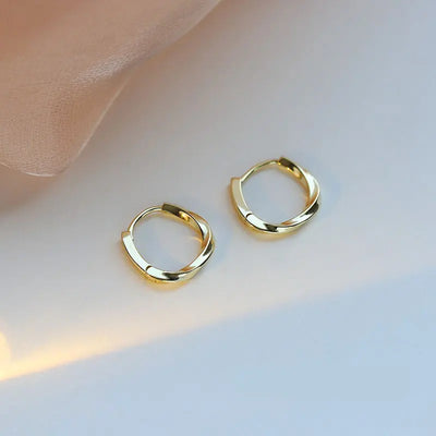 Minimal Geometric Circle Pearl Stud Earrings for Women - Smarsty