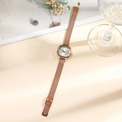 Fashion Women Small Dial Quartz Watch with Mesh Strap - Smarsty