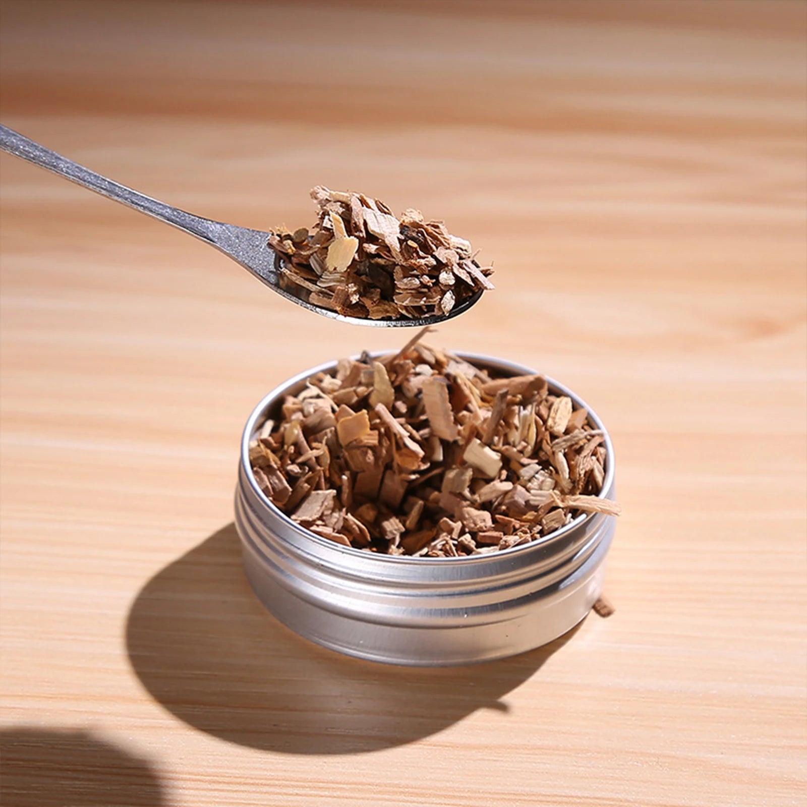 Glass Top Smoker Cocktail Smoker Kit With 4PCS Wood Chips Bartender Accessories For Whiskey Drinks Smoking Gift Kit for Men - Smarsty