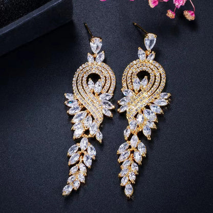 Trendy Long Tassel Leaf Earrings for Unique Holiday Style - Smarsty