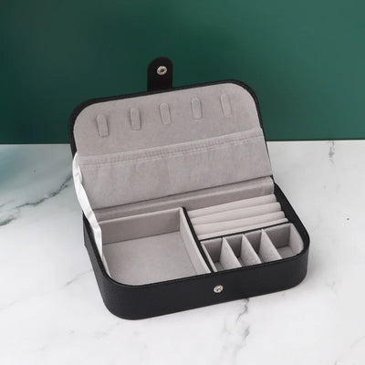 Portable Jewelry Organizer Case for Travel with Leather Storage - Smarsty