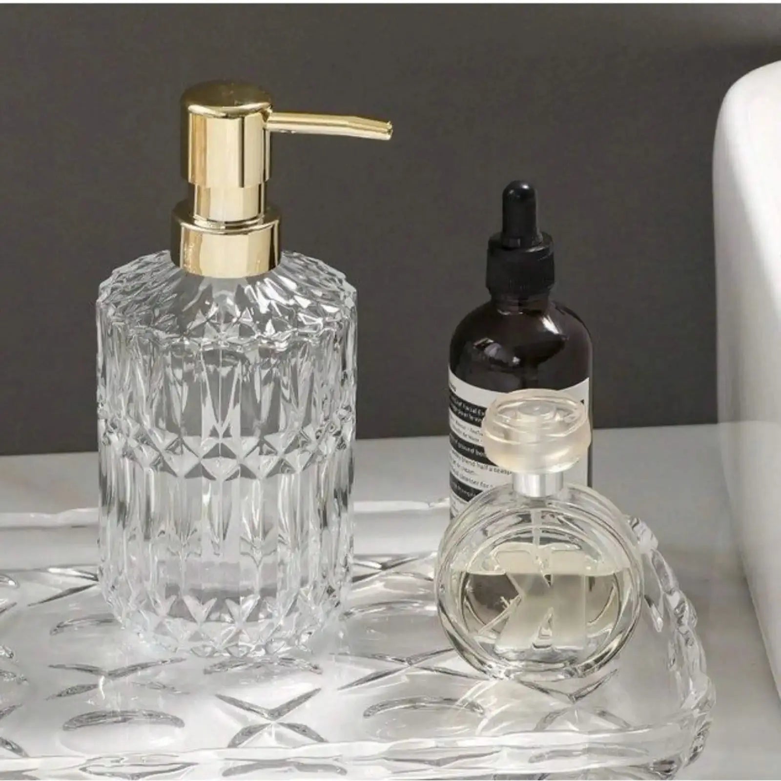 Glass Soap Dispenser Pump Bottle for Easy Refilling - Smarsty