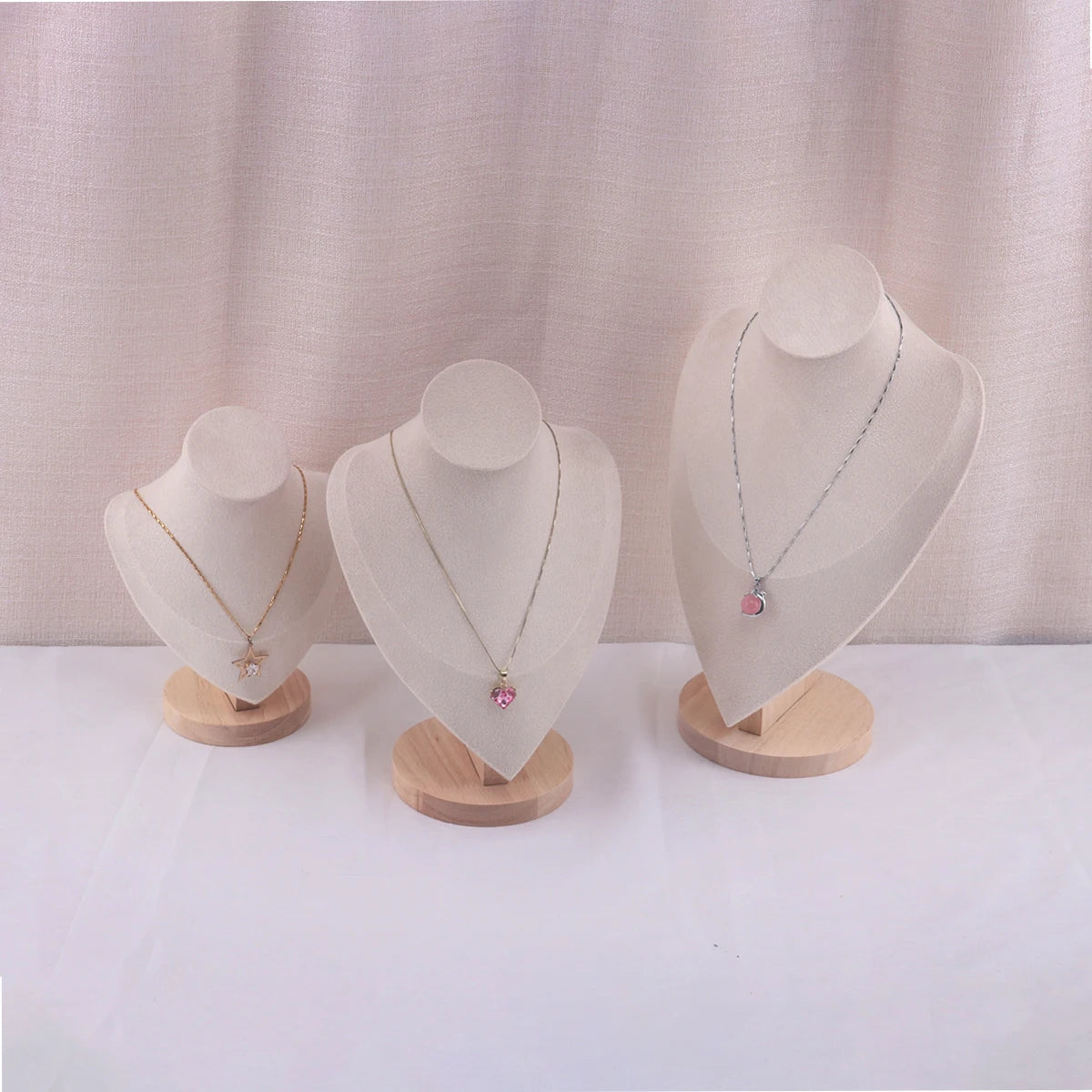Velvet Jewelry Display Stand for Necklaces and Pendants - Smarsty