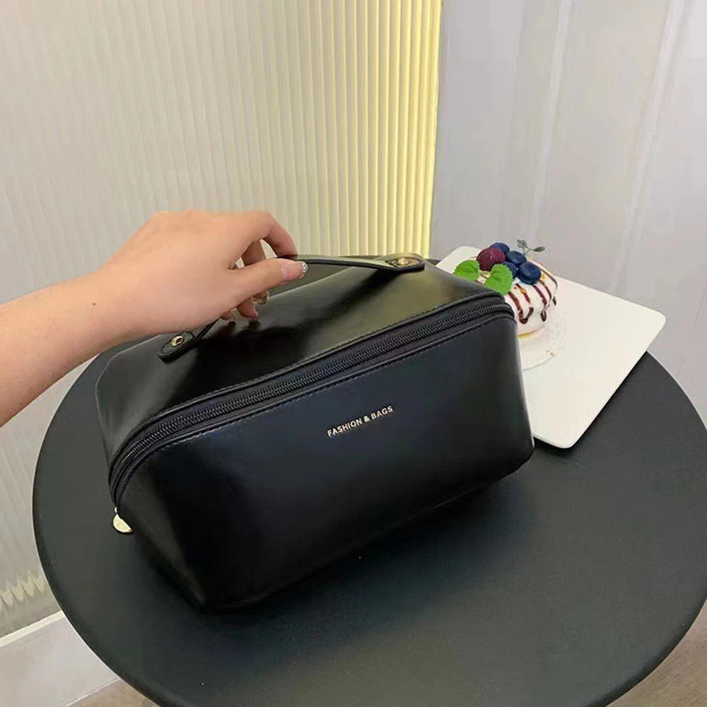 PU Leather Cosmetic Bag Large Capacity Travel Organizer - Smarsty