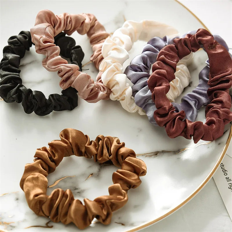 Minimalist Silk Hair Scrunchies Soft Elastic For Women - Smarsty