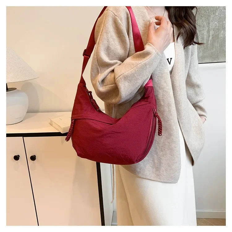 Minimalist Nylon Shoulder Bag With Multifunctional Storage - Smarsty