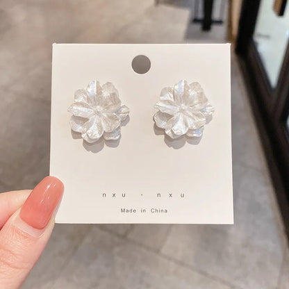 Large White Camellia Resin Stud Earrings Bridal Gift - Smarsty