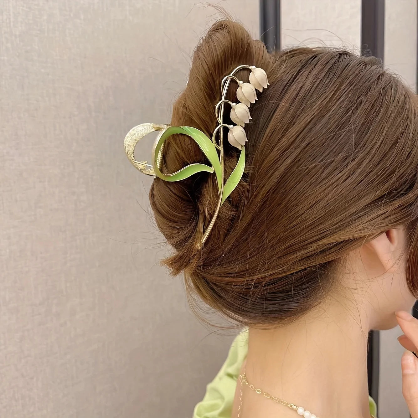 Bell Orchid Hair Clip Large Premium Scratch Resistant - Smarsty
