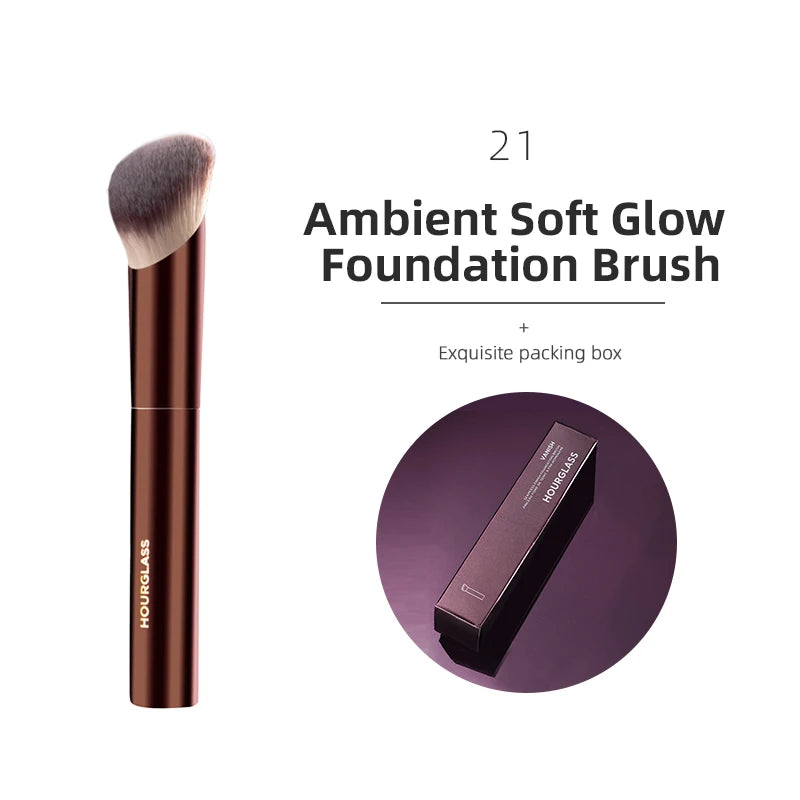 Hourglass Professional Makeup Brush for Versatile Application - Smarsty