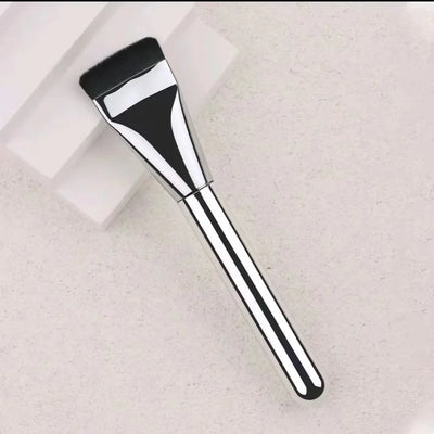Korean Ultra-Thin Foundation Brush for Flawless Makeup - Smarsty