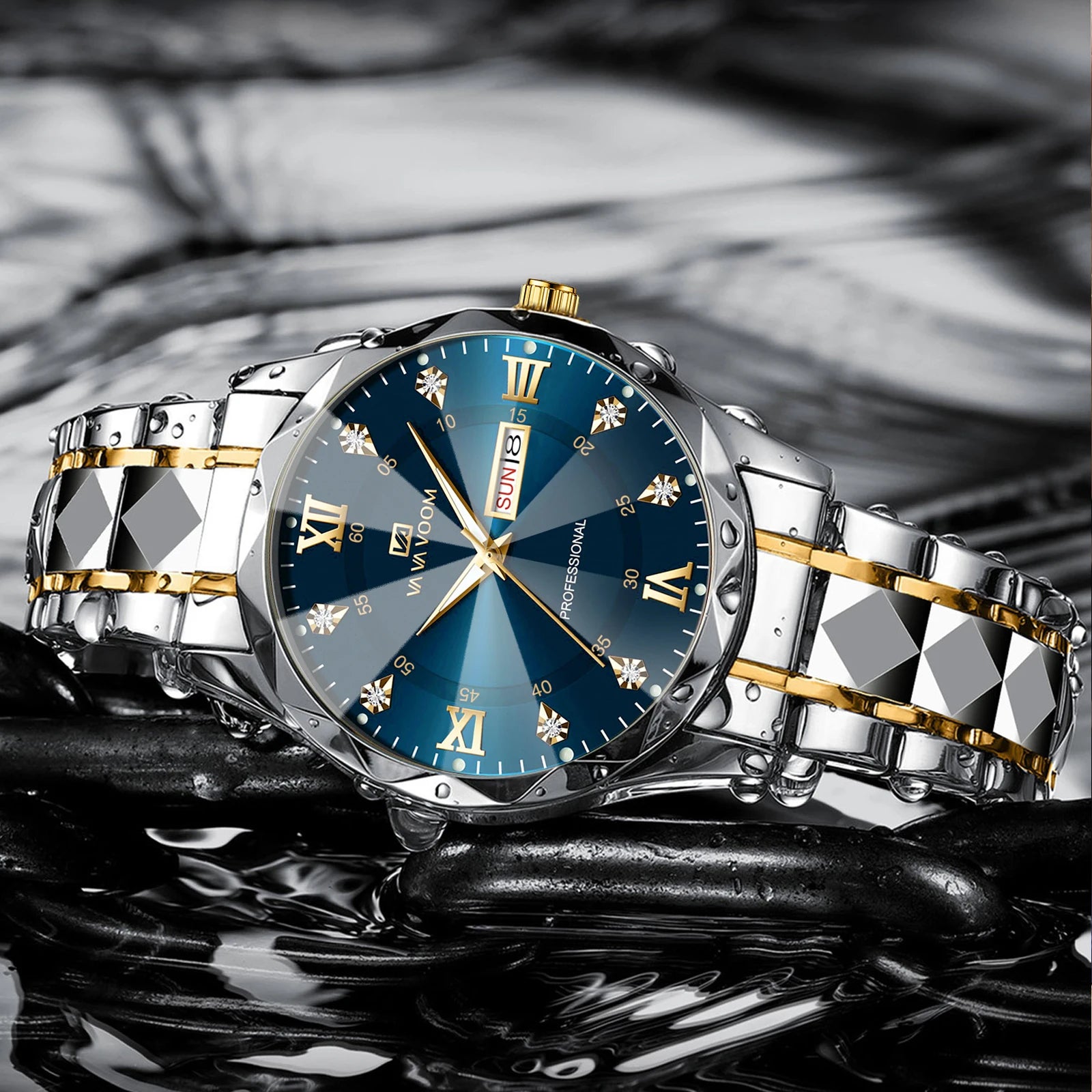 Luxury Men’s Water Resistant Quartz Watch with Night Glow - Smarsty