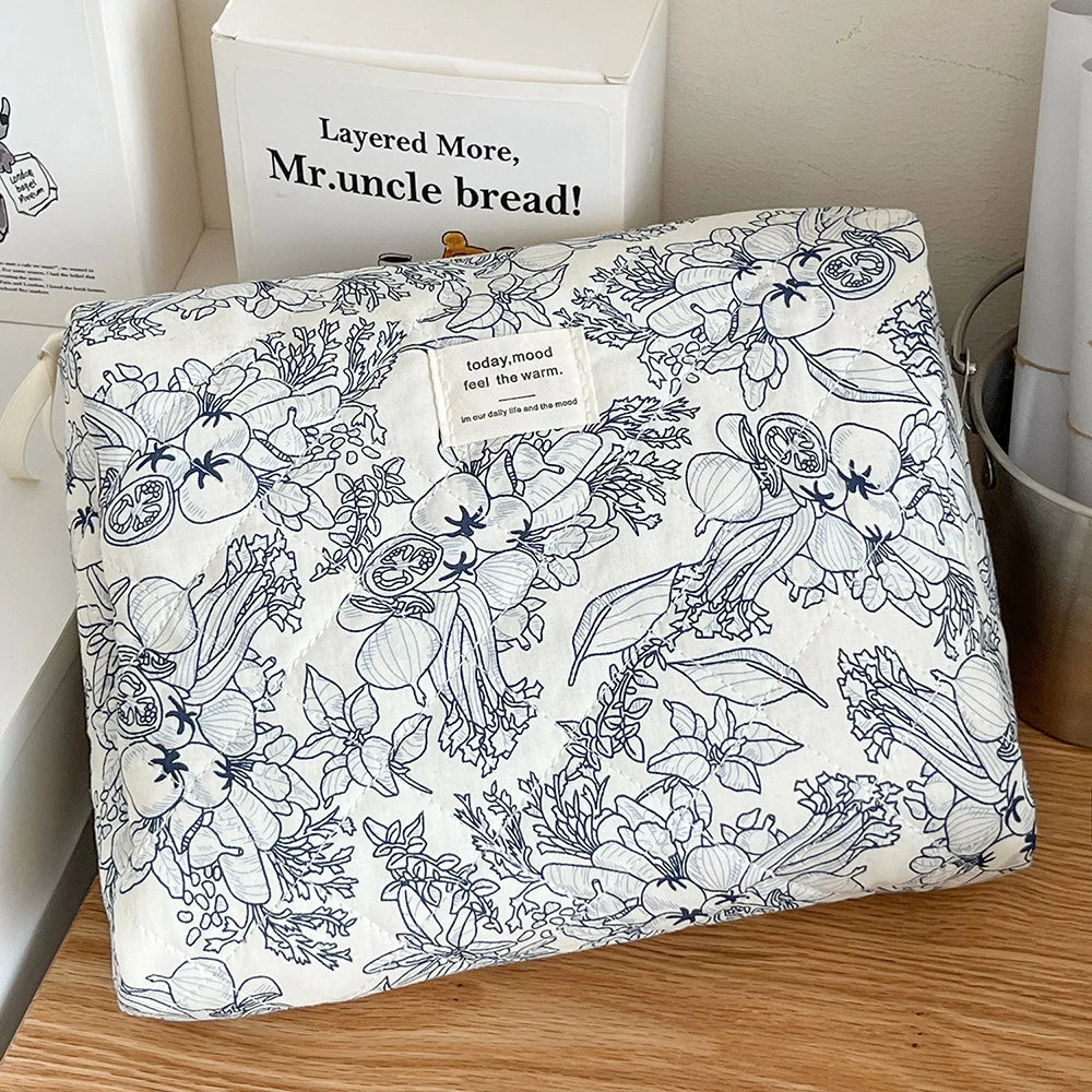 Wholesale Vintage Flower Women Cosmetic Bag Portable Zipper Makeup Travel Organizer Female Handbag Toiletry Quilting Pouch - Smarsty