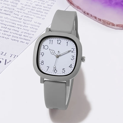 Fashion Brand Bear Women Quartz Watch with Silicone Band - Smarsty