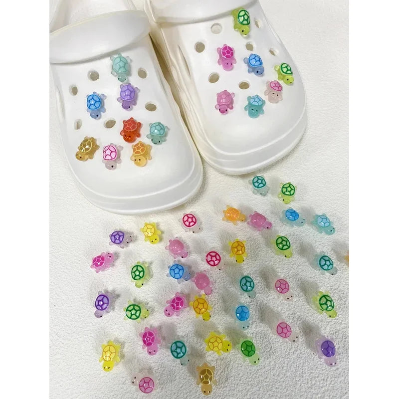 4pcs Glow-In-The-Dark Cute 3D Turtle Detachable Shoe Charms Decorations, Luminous Clips For Beach Sandals