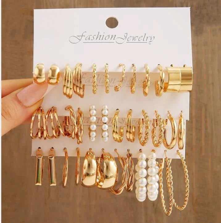 Vintage-Inspired Small Hoop Earring Set for Women - Smarsty