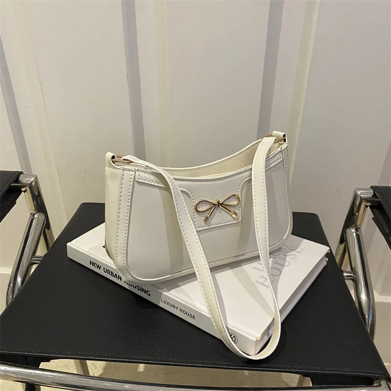 Metal Bow Shoulder Bag For Women With Classic Baguette - Smarsty