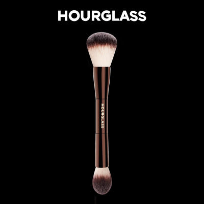Hourglass No 17 Double Head Makeup Brush for Highlighting - Smarsty