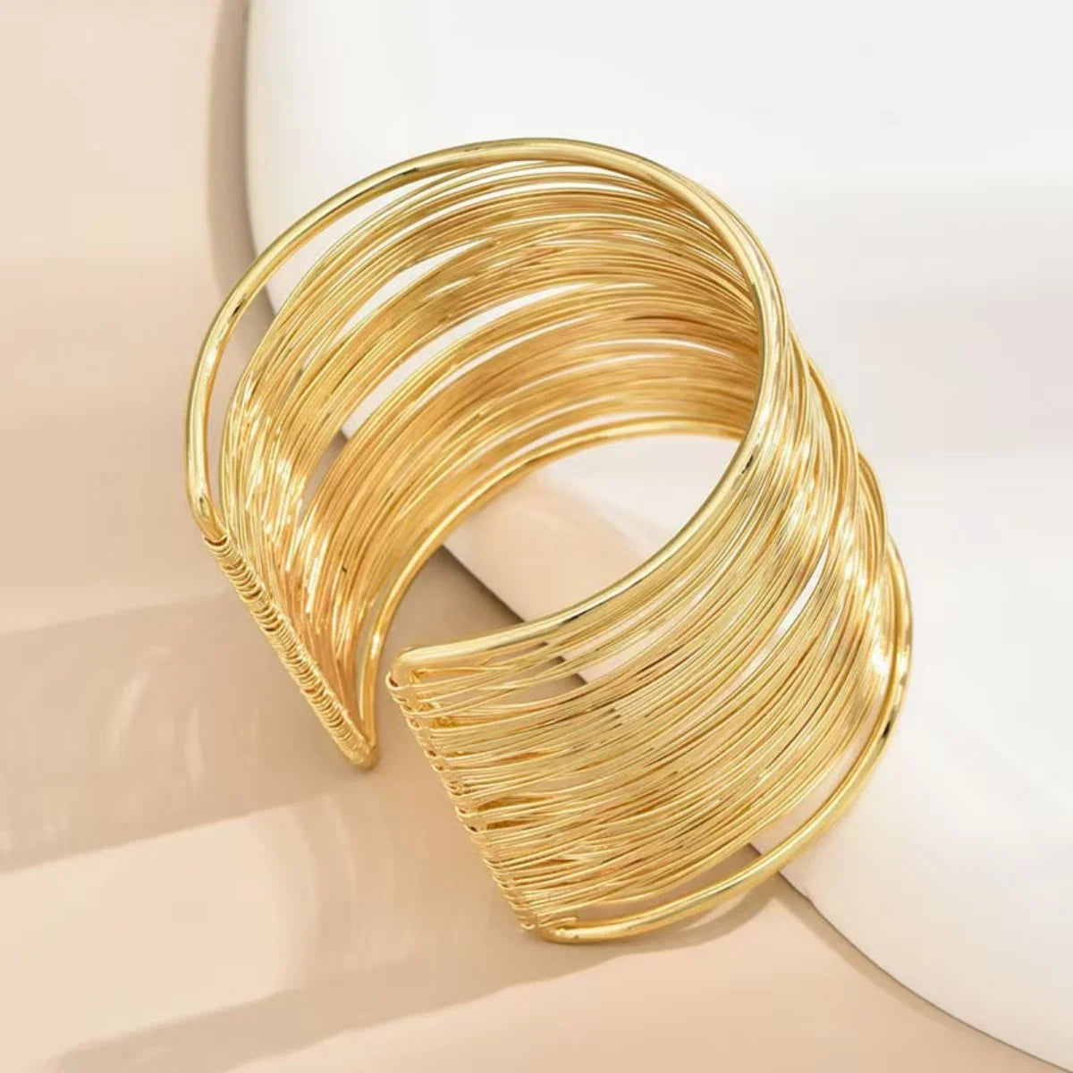 Creative Gold Metal Wire Bracelet for Fashionable Style - Smarsty