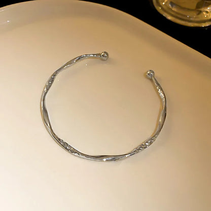 Creative Gold Cuff Bracelet for Women’s Fashion - Smarsty