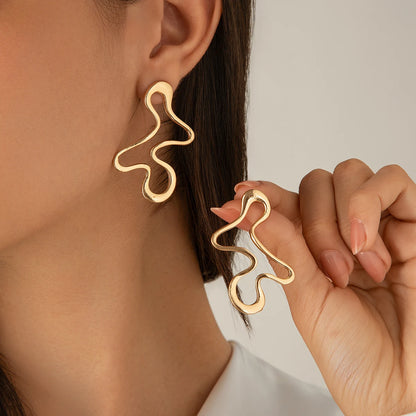 Minimalist Gold Geometric Stud Earrings for Women’s Style - Smarsty