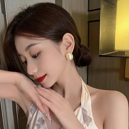 Retro Imitation Pearl Zircon Earrings Oval Square Hollow - Smarsty