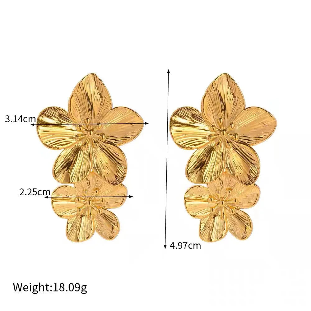 Vintage Gold Flower Drop Earrings for Women Stylish Design - Smarsty
