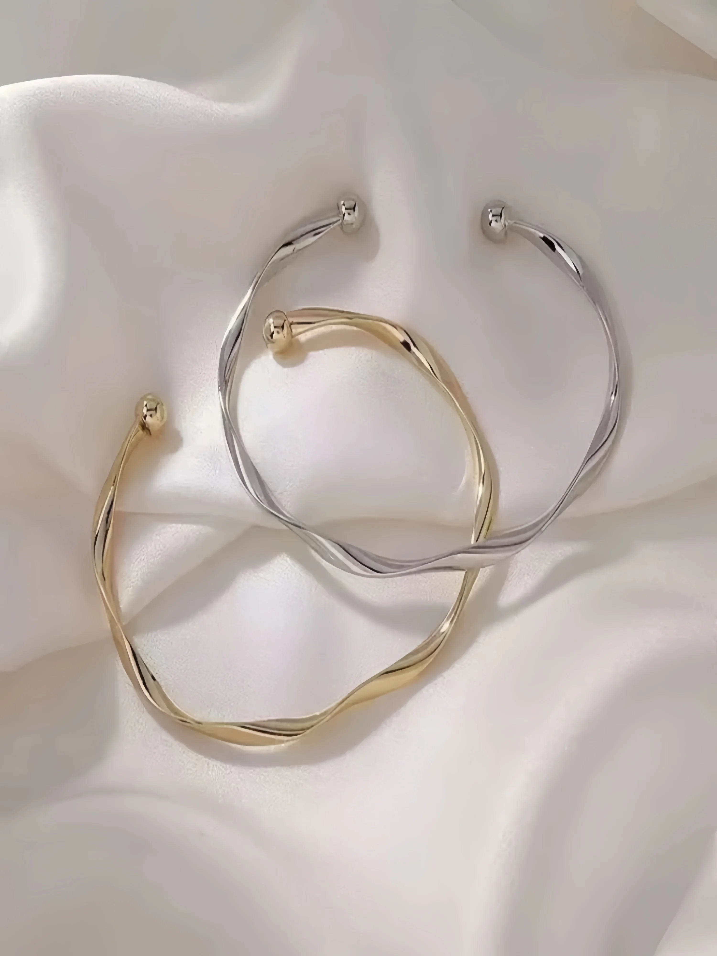 Minimalist Geometric Adjustable Bracelet for Women - Smarsty