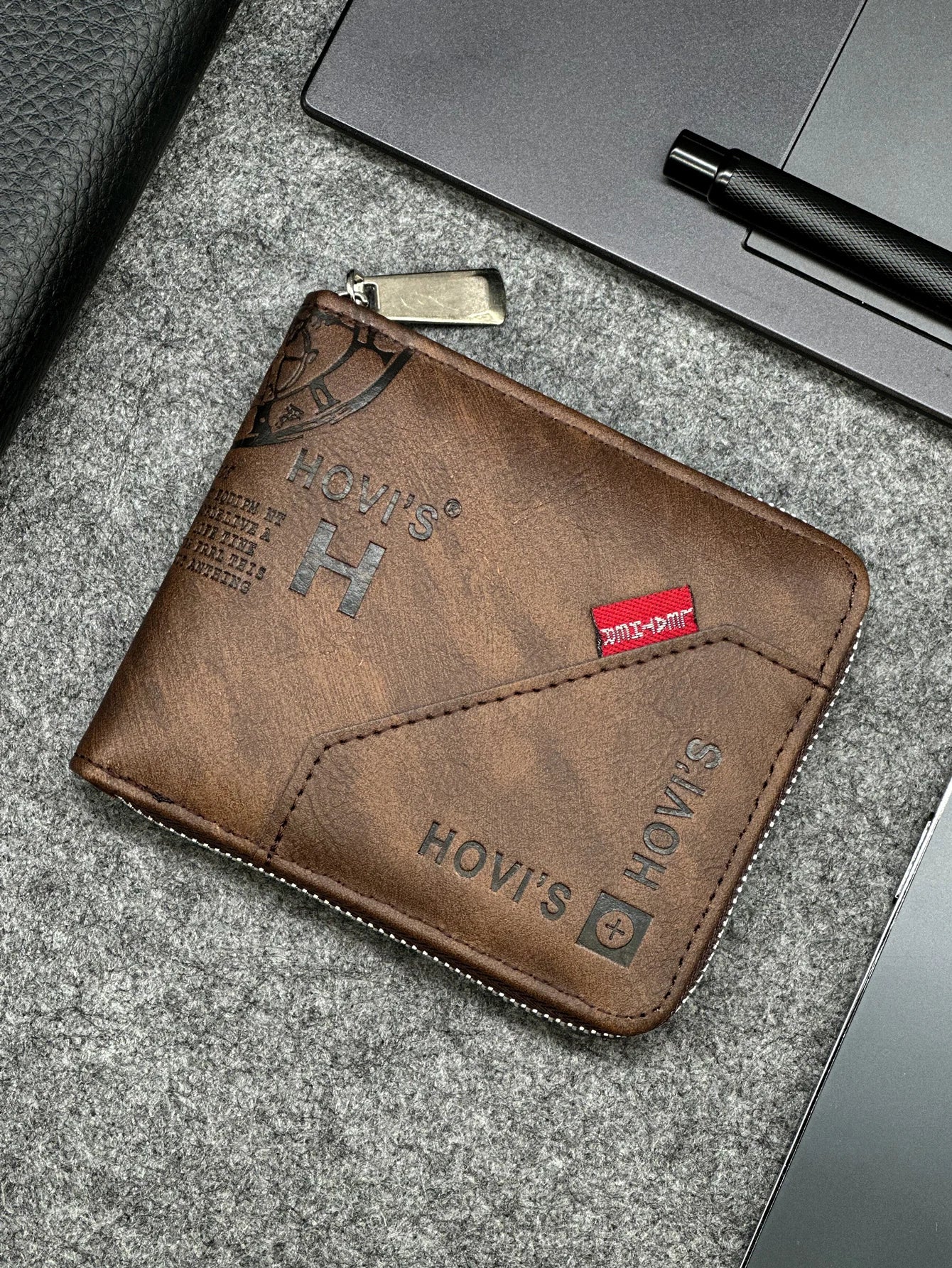 Zippered Slim Mens PU Wallet - Compact Size for Coins & Cards - Business Design - Smarsty