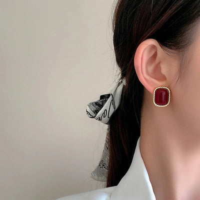 Vintage Pearl Stud Earrings For Women Elegant Retro Chic - Smarsty