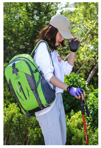 Outdoor Travel Backpack Big Capacity Fashion Travel Backpacks Men Climbing Travel Backpack Classic Sport Travel Backpacks - Smarsty