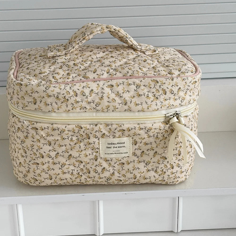 Vintage Floral Makeup Pouch Travel Organizer Large Capacity - Smarsty