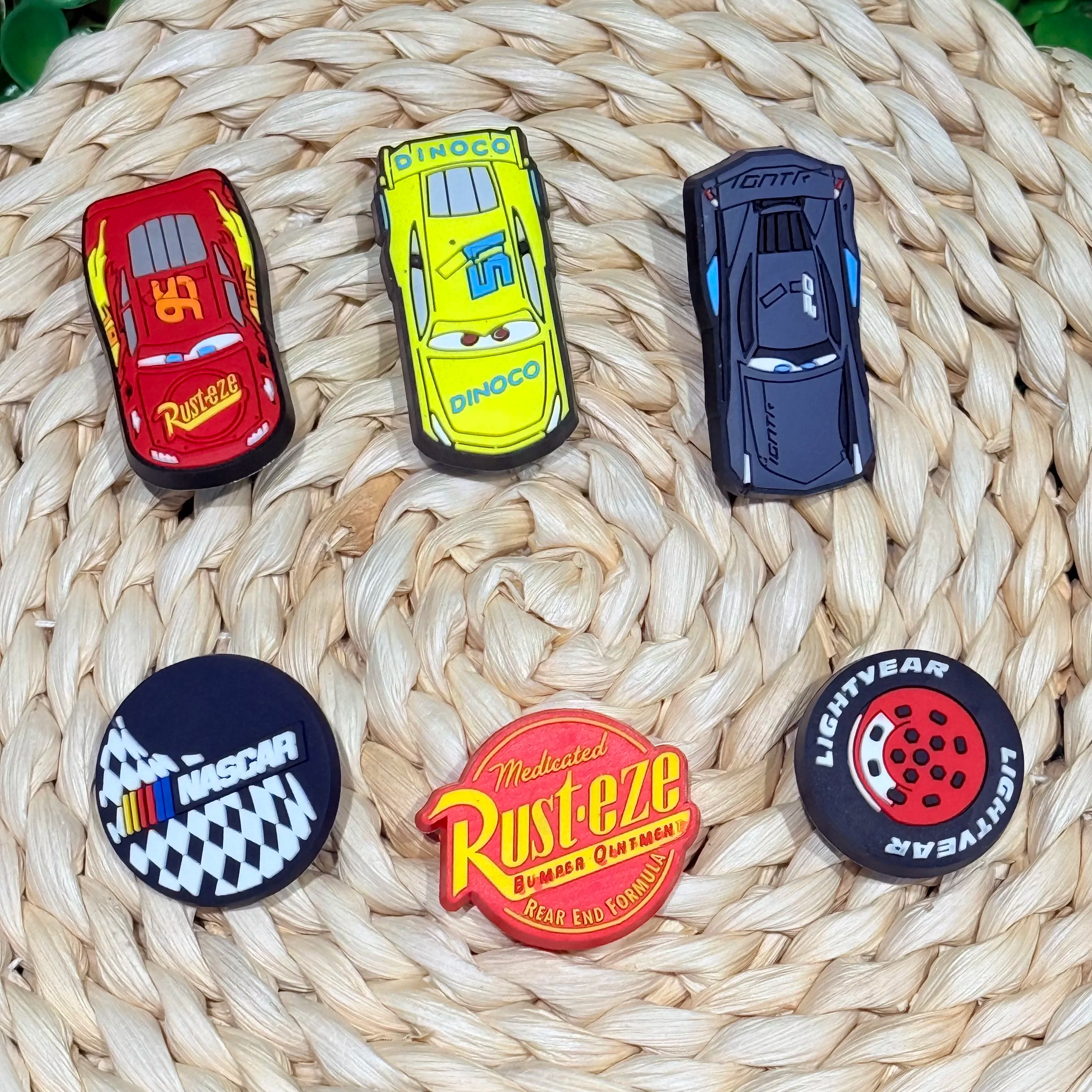 1/6pcs Disney Lightning Mcqueen PVC Shoes Charms Miniso Cars Slippers Buckle Decorations Fit Boys Birthday Gift