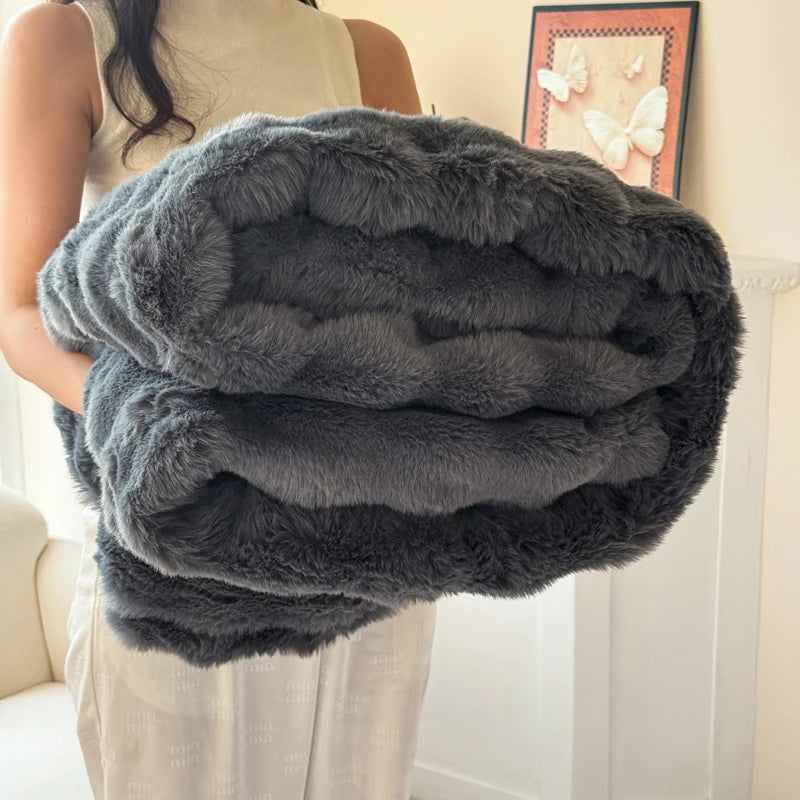 Double-Layer Rabbit Fur Blanket for Comfortable Summer Use - Smarsty