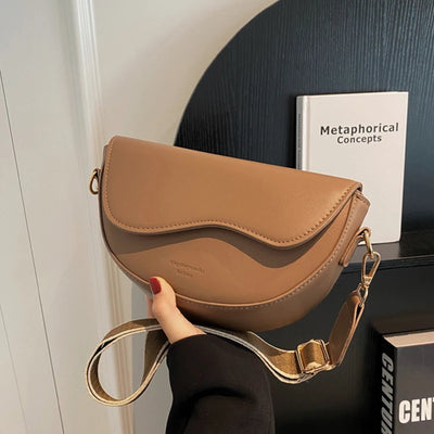 Women Vintage Saddle Bag With Wide Strap Crossbody - Smarsty