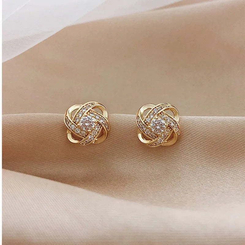 Light Luxury Zircon Stud Earrings Hollow Geometric - Smarsty