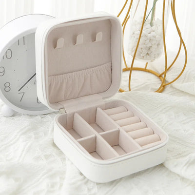 Travel Jewelry Box in Classic Black and Pink Leather - Smarsty