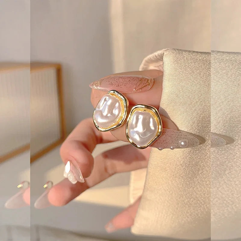 Geometric Metal Pearl Stud Earrings Minimalist Trendy - Smarsty