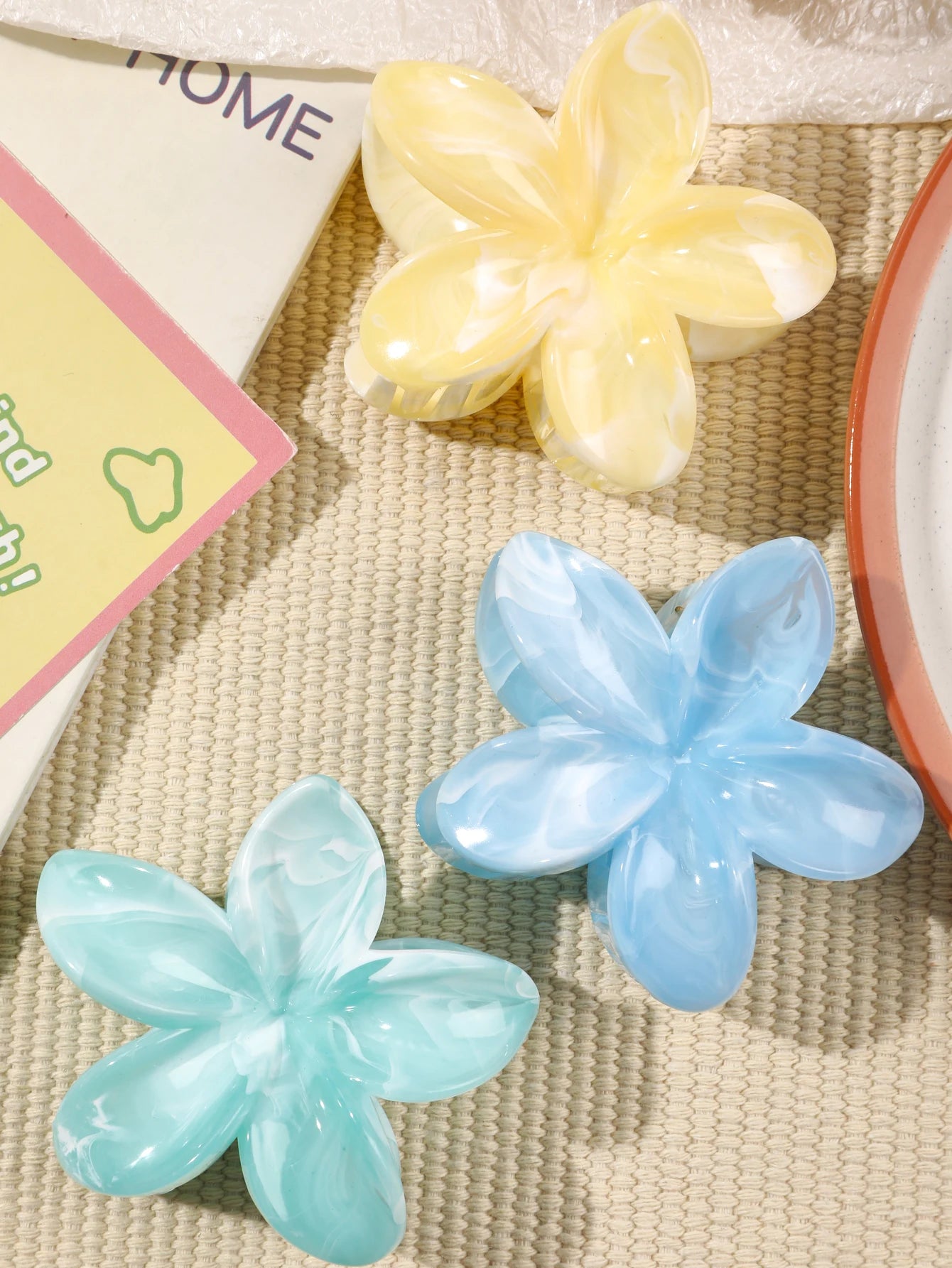 Hawaiian Flower Hair Claw Clips For Thin Hair Lightweight - Smarsty