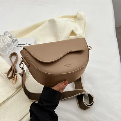 Small Leather Saddle Bag For Women Crossbody Vintage Style - Smarsty