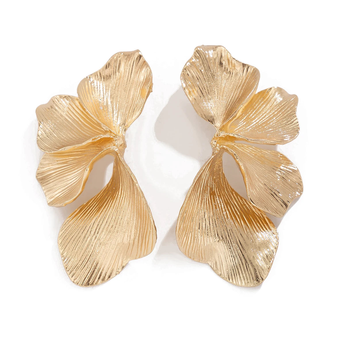 Elegant Ginkgo Leaf Stud Earrings Gold Petal Design - Smarsty