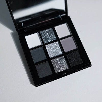 9 Color Eye Shadow Palette for Smokey Makeup Looks - Smarsty