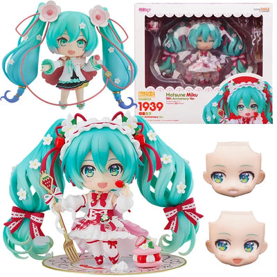 10cm #1939 Hatsune Miku Anime Figure 15th Anniversary Strawberry Miku Action Figure #1940 PVC Collection Model Doll Toys Gift - Smarsty