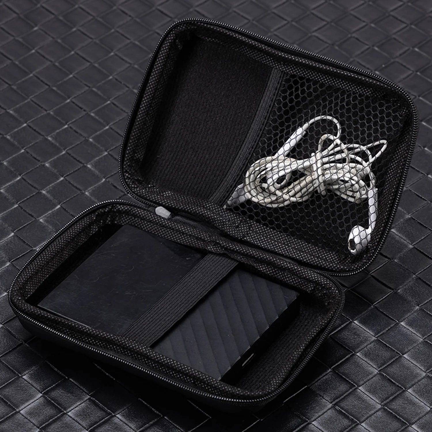 4 in 1 R36S Game Console Carrying Case and Screen Protectors - Smarsty
