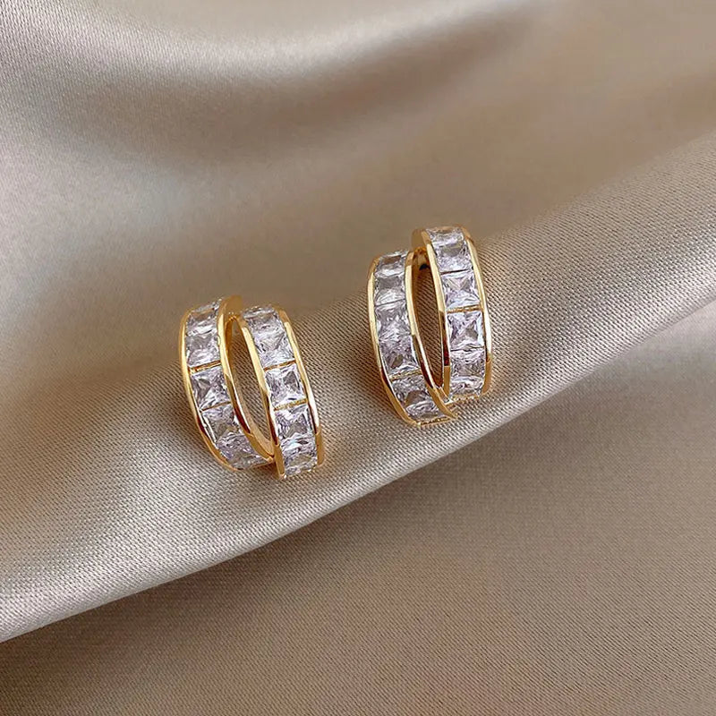 Vintage CC Stud Earrings Cubic Zirconia Korean Style Gift - Smarsty