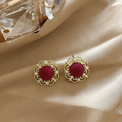 Vintage Pearl Stud Earrings For Women Elegant Retro Chic - Smarsty