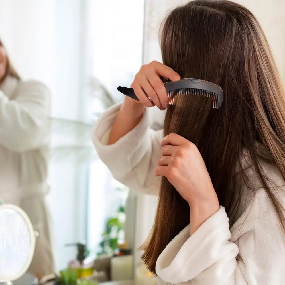 Self-Cleaning Dandruff Removal Hair Comb for Scalp Care - Smarsty