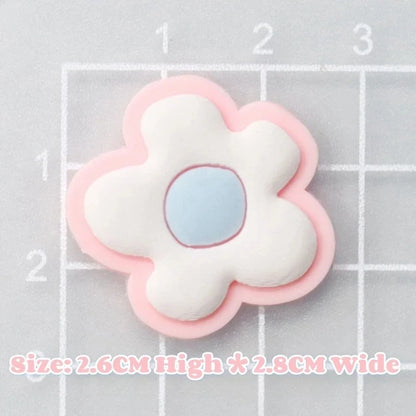 MINISO Pink Hello Kitty Charming Shoe Accessories Cute Cartoon Characters Detachable Shoe Buckles New Sandals Decoration Gift