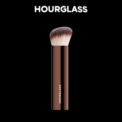 Hourglass No 20 Foundation Brush for Seamless Finish - Smarsty