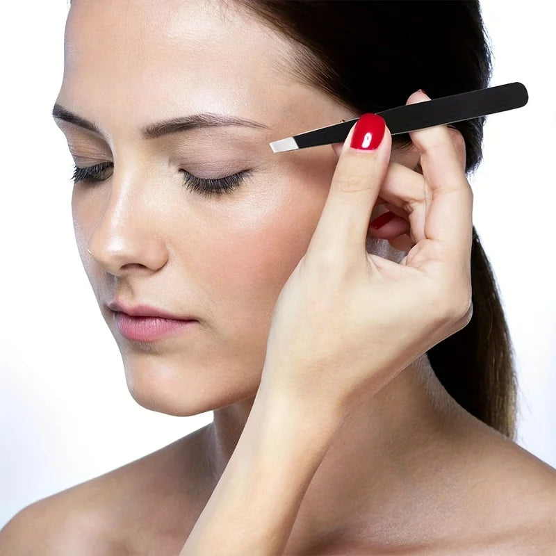 Black Eyebrow Clipper for Precise Trimming and Hair Removal - Smarsty